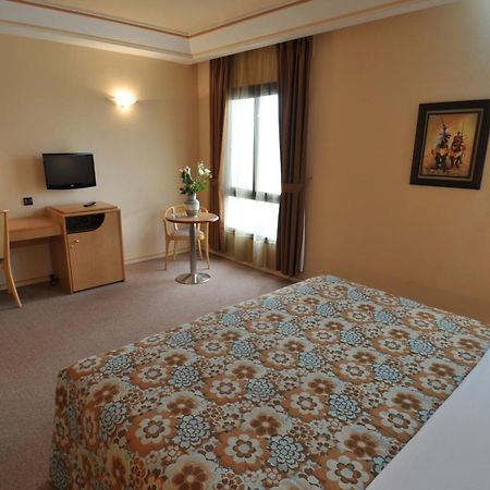 Hotel Wassim Fès Eksteriør bilde