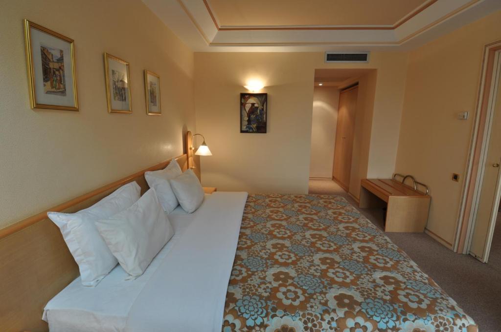 Hotel Wassim Fès Rom bilde